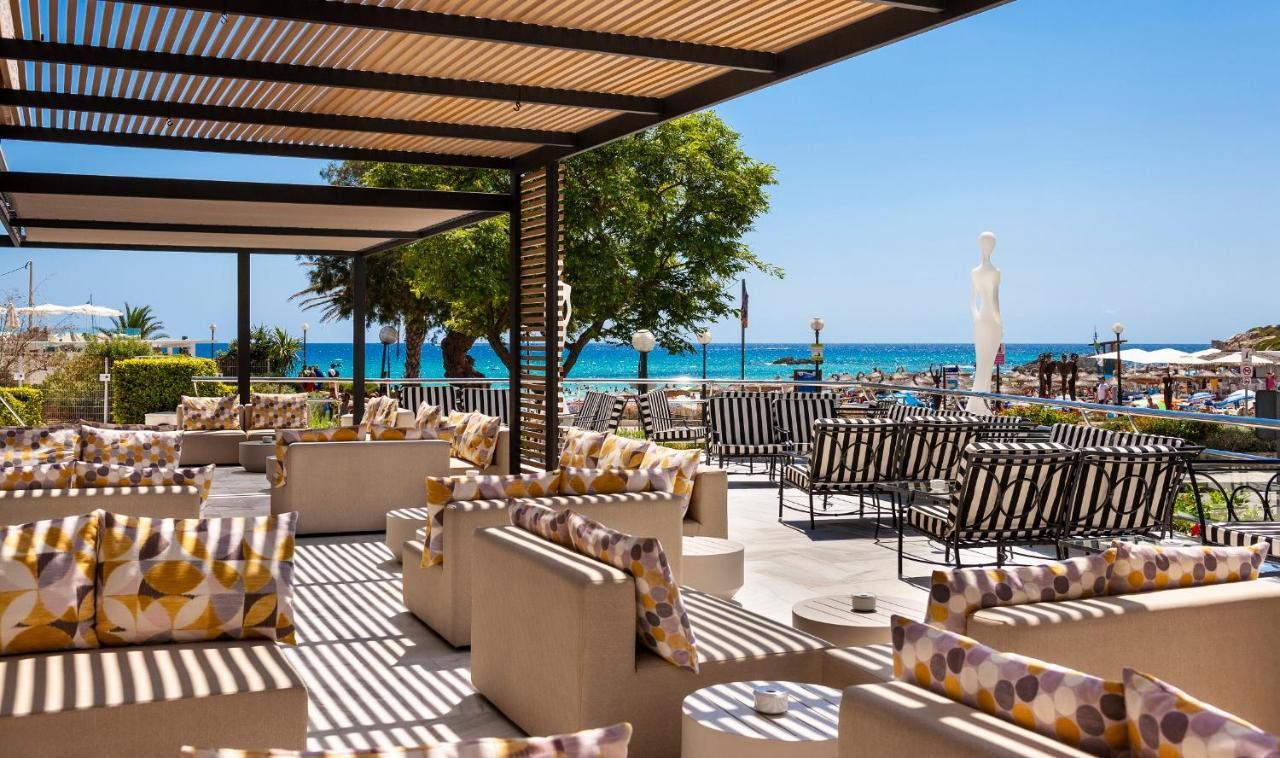 Hotel Serrano Palace Cala Ratjada  Exterior photo