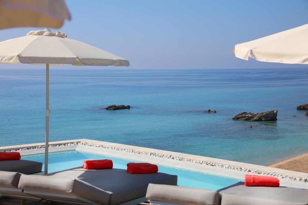 Hotel Serrano Palace Cala Ratjada  Exterior photo